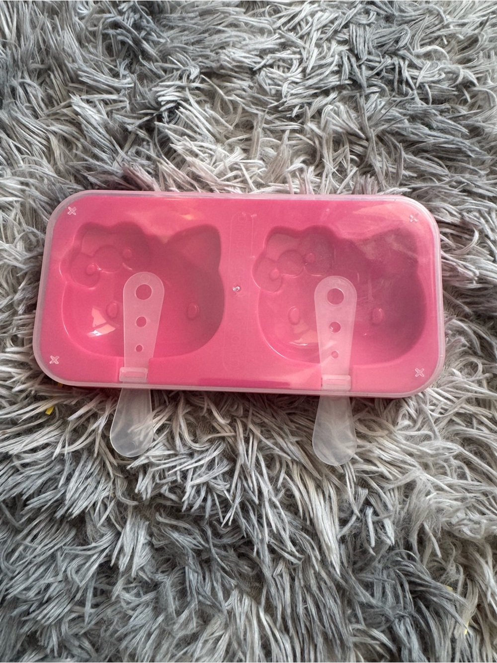 Pink Hello Kitty Shape Popsicle Mold